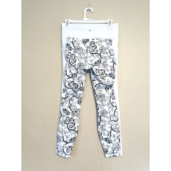 Athleta Affirmation 7/8 Floral Leggings in White Size Medium - Picture 10 of 12